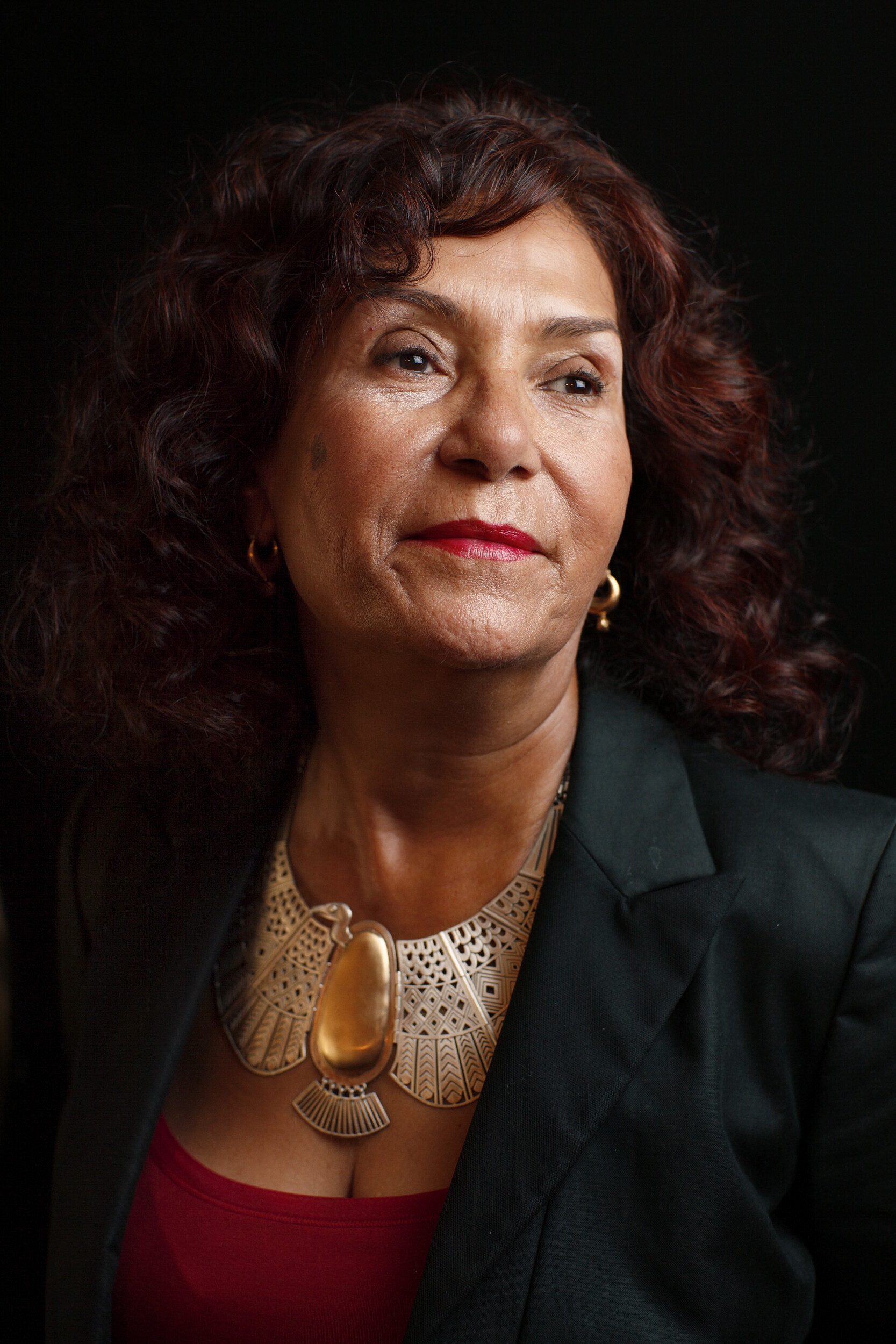Azza Fahmy, an Egyptian jewelry designer for Oryx in flight magazine.