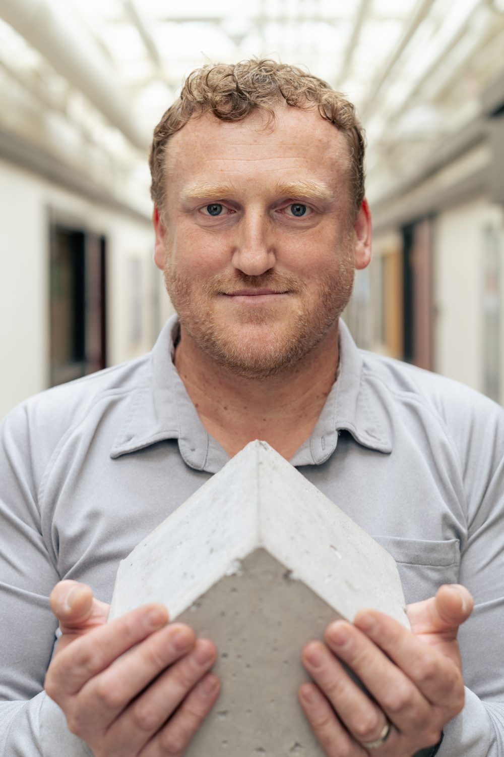 Commercial portraits for companies, individuals, and institutions like universities.